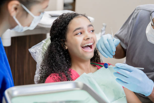 Best Cracked Tooth Emergency Dentist  in Fairview, NC